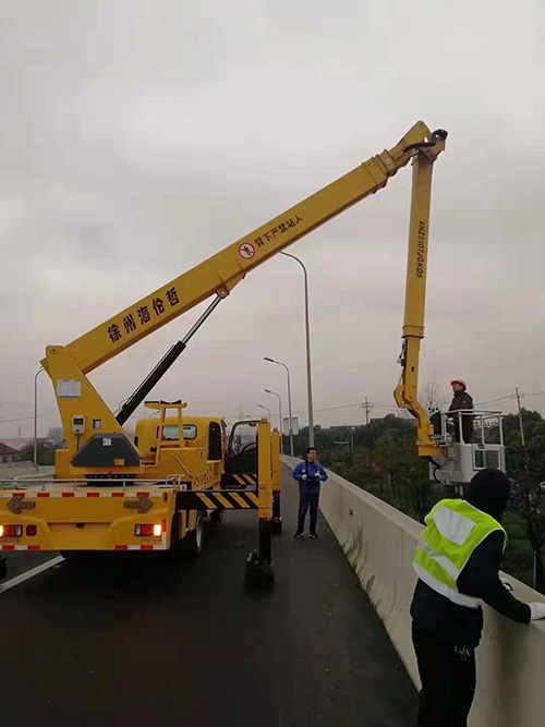 26米混合臂高空作業(yè)車(chē)